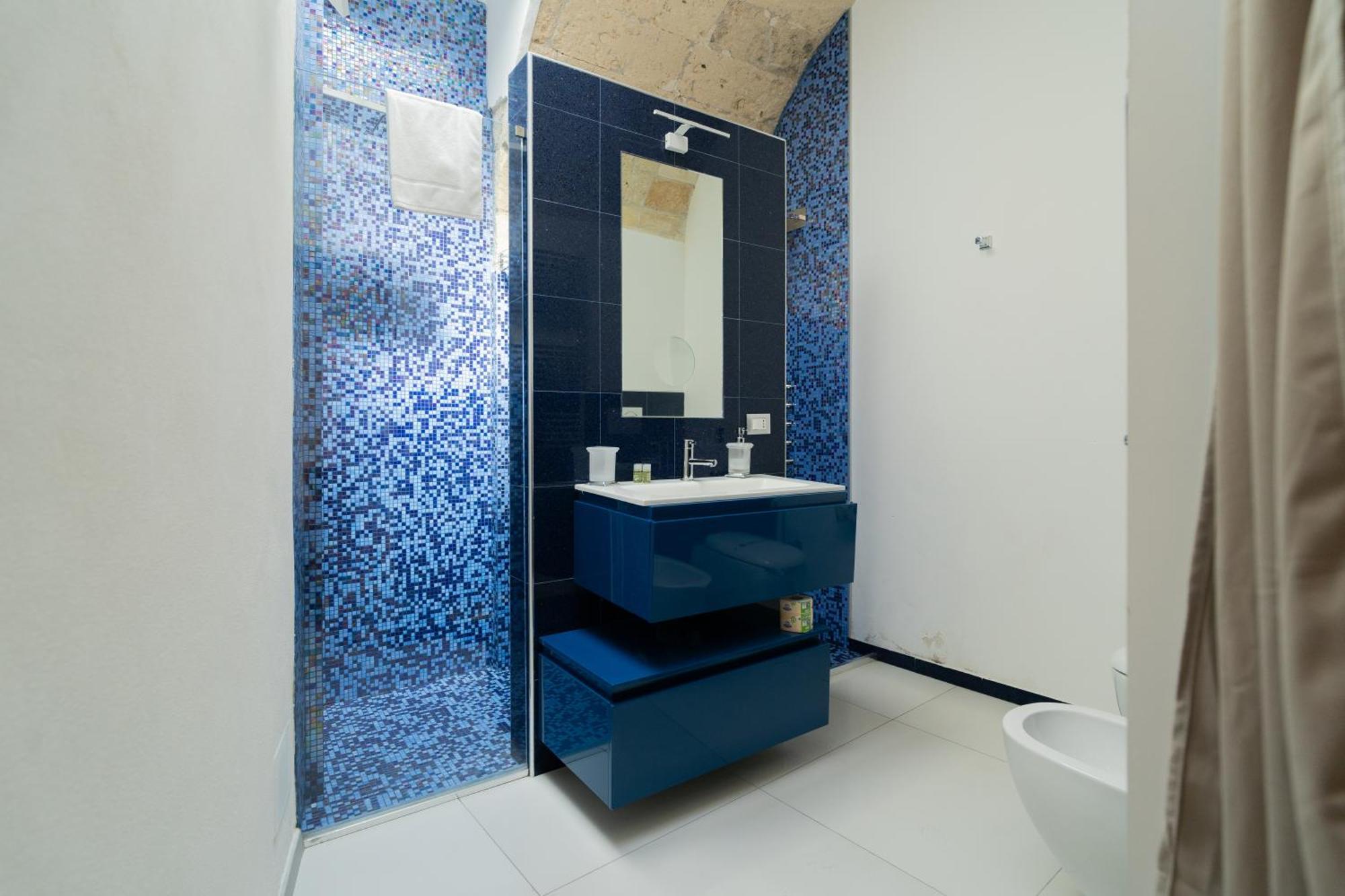 Dimora Barocca Luxury Suites Лече Екстериор снимка