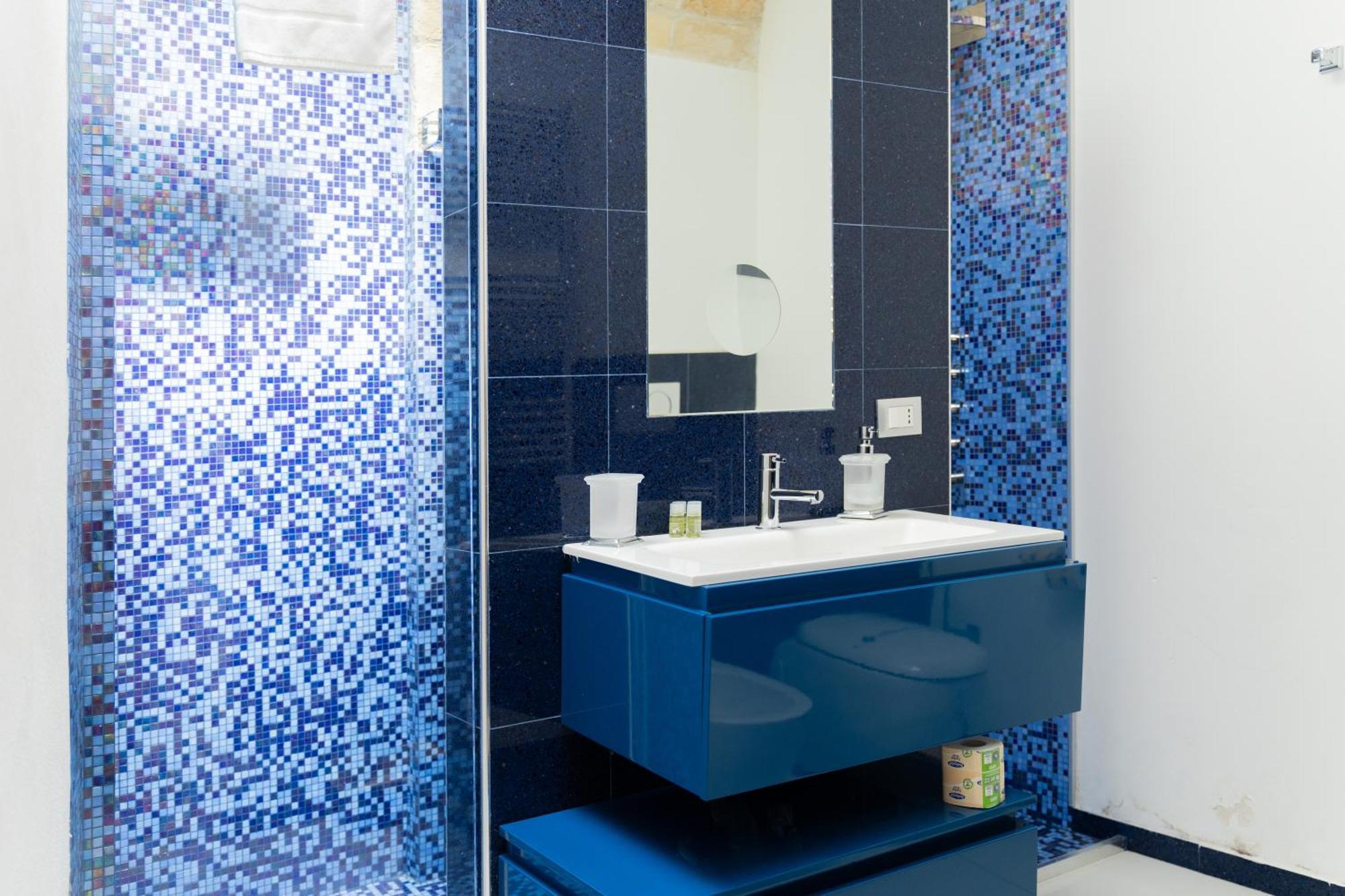 Dimora Barocca Luxury Suites Лече Екстериор снимка