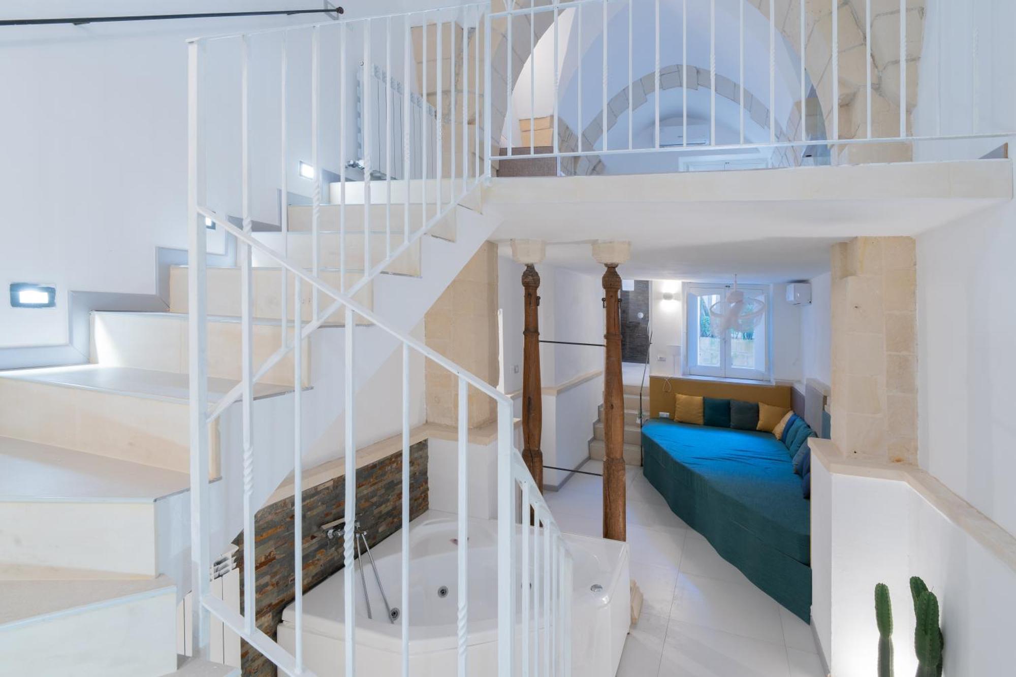 Dimora Barocca Luxury Suites Лече Екстериор снимка