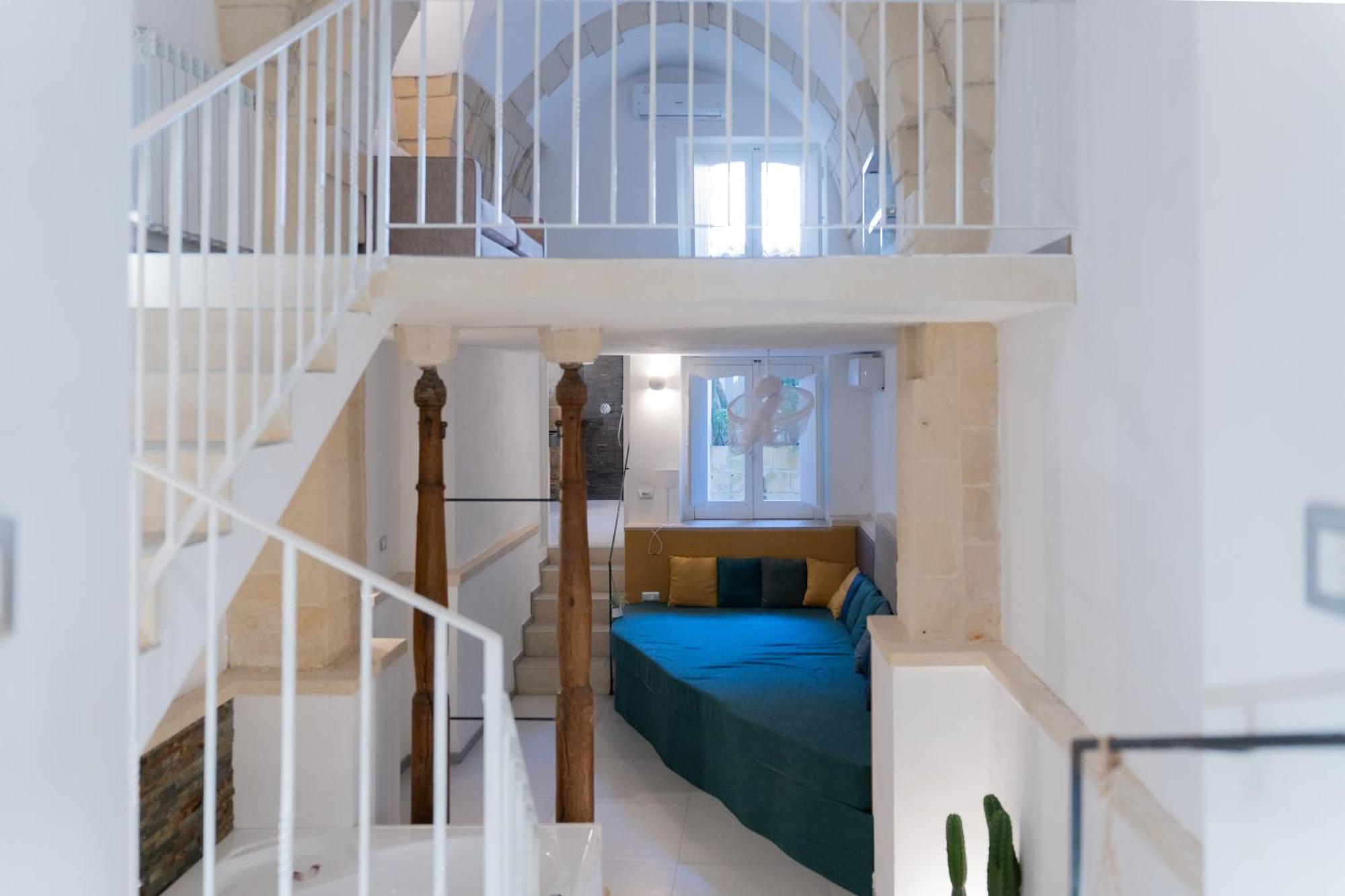 Dimora Barocca Luxury Suites Лече Екстериор снимка